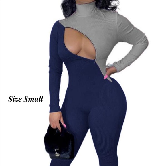 Stylish Jumpsuit - Picture 1 of 3